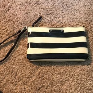 Like new! Cream and black Kate Spade wristlet